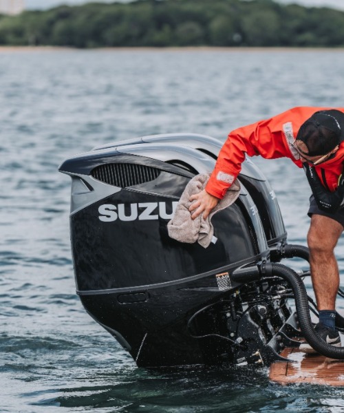 Suzuki outboard engine servicing at Malahide Marina